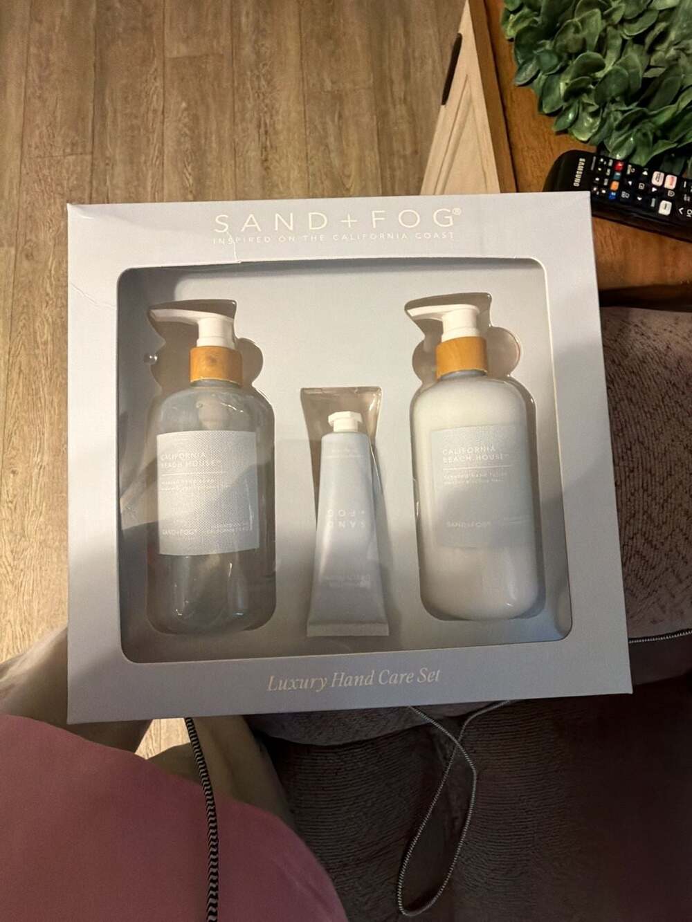 Sand + Fog California Beach House Luxury Hand Care Set